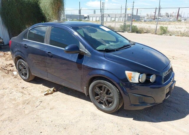 2015 CHEVROLET Sonic