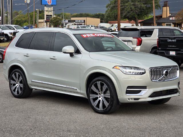 2020 VOLVO XC90