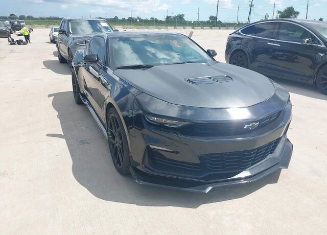 2024 CHEVROLET Camaro
