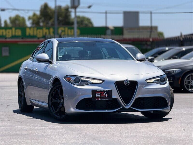 2017 ALFA ROMEO Giulia