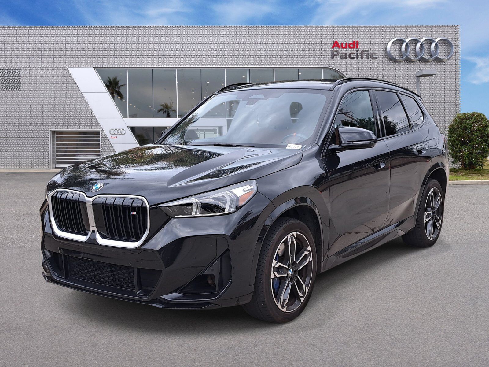 2024 BMW X1