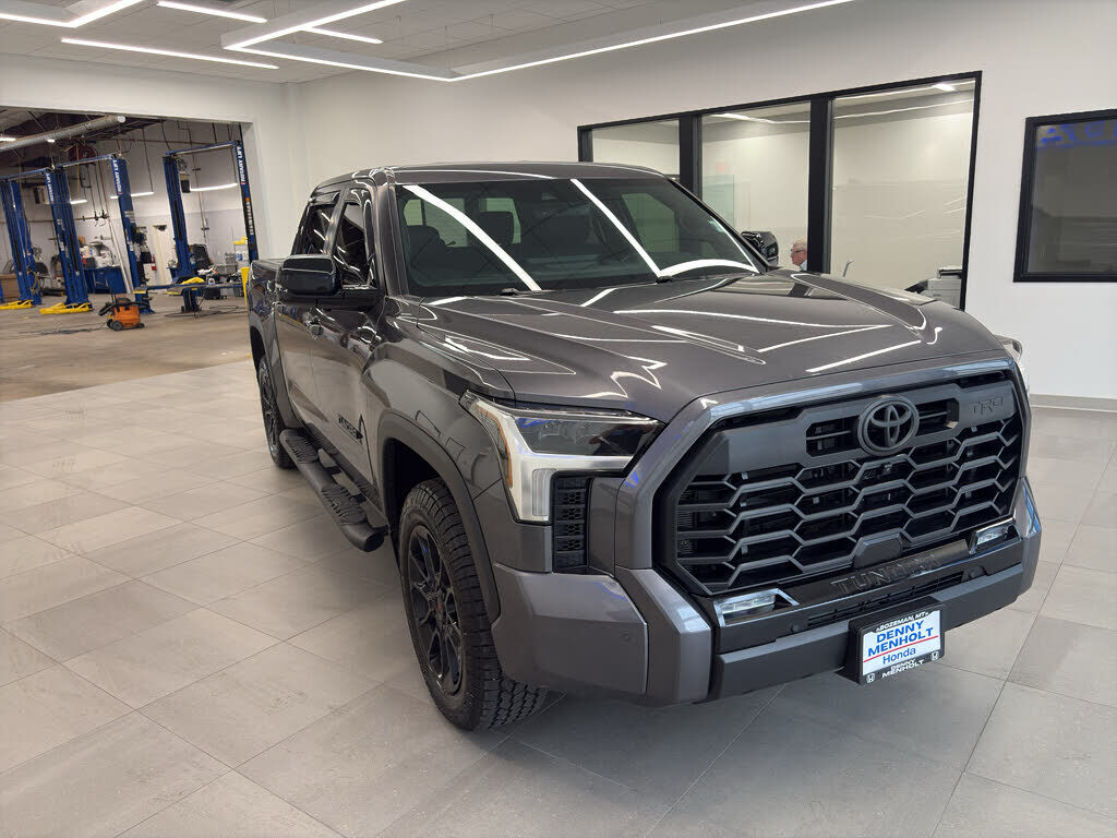 2025 TOYOTA Tundra