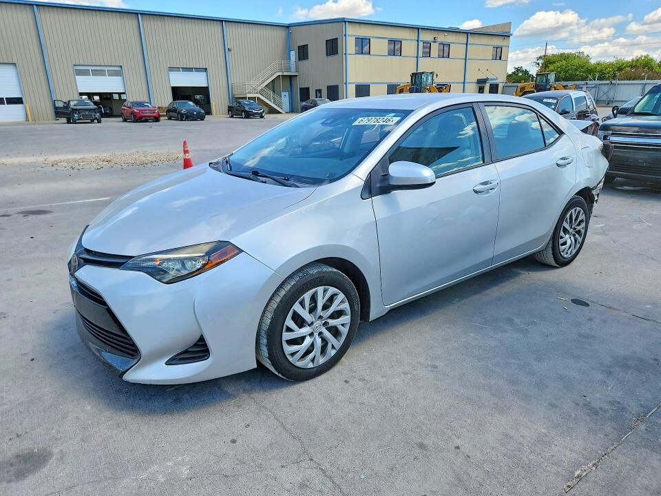 2017 TOYOTA Corolla