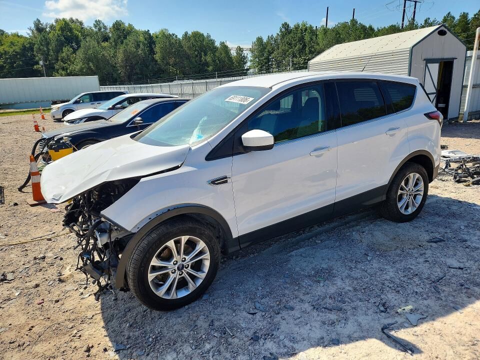 2017 FORD Escape