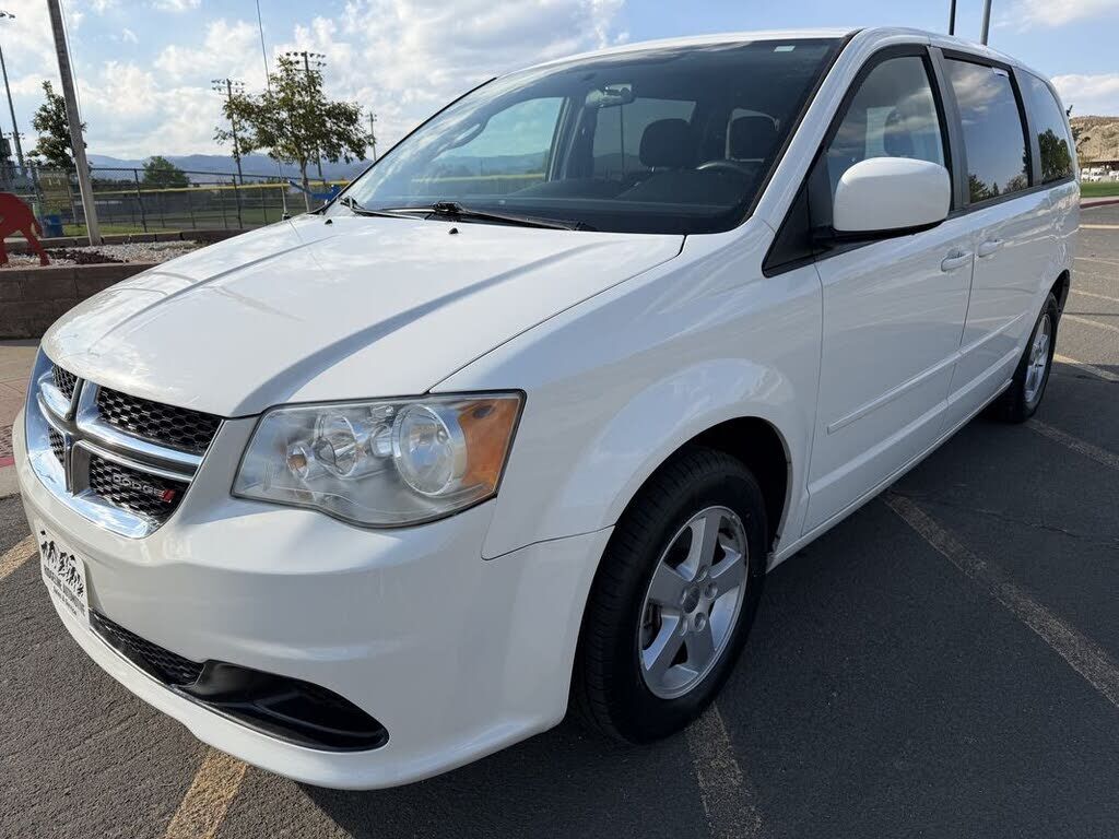 2013 DODGE Grand Caravan