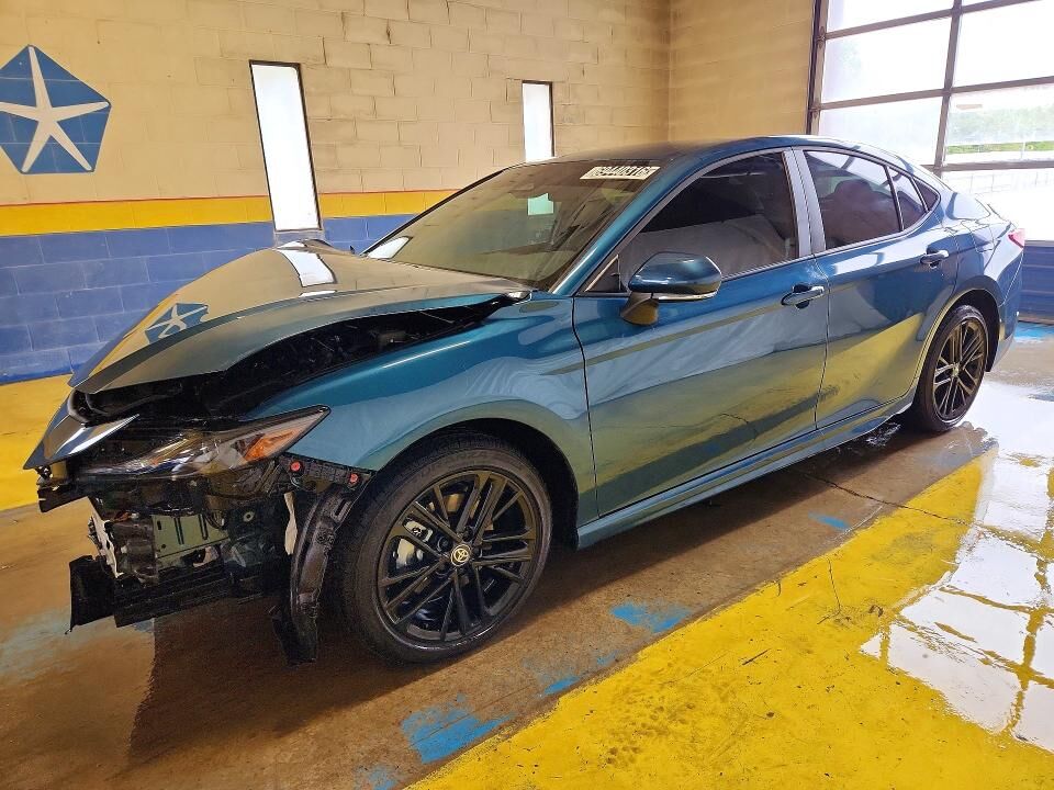 2026 TOYOTA Camry