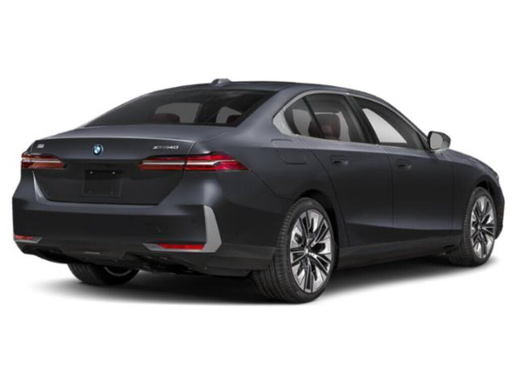 2025 BMW i5