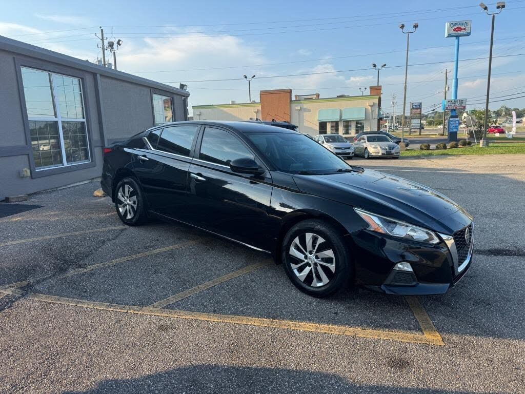 2020 NISSAN Altima