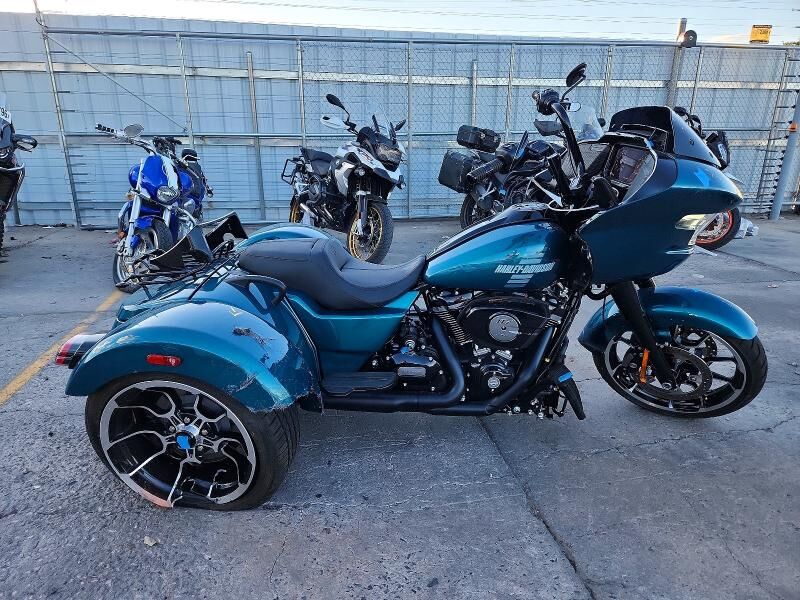 2026 HARLEY-DAVIDSON Road Glide 3