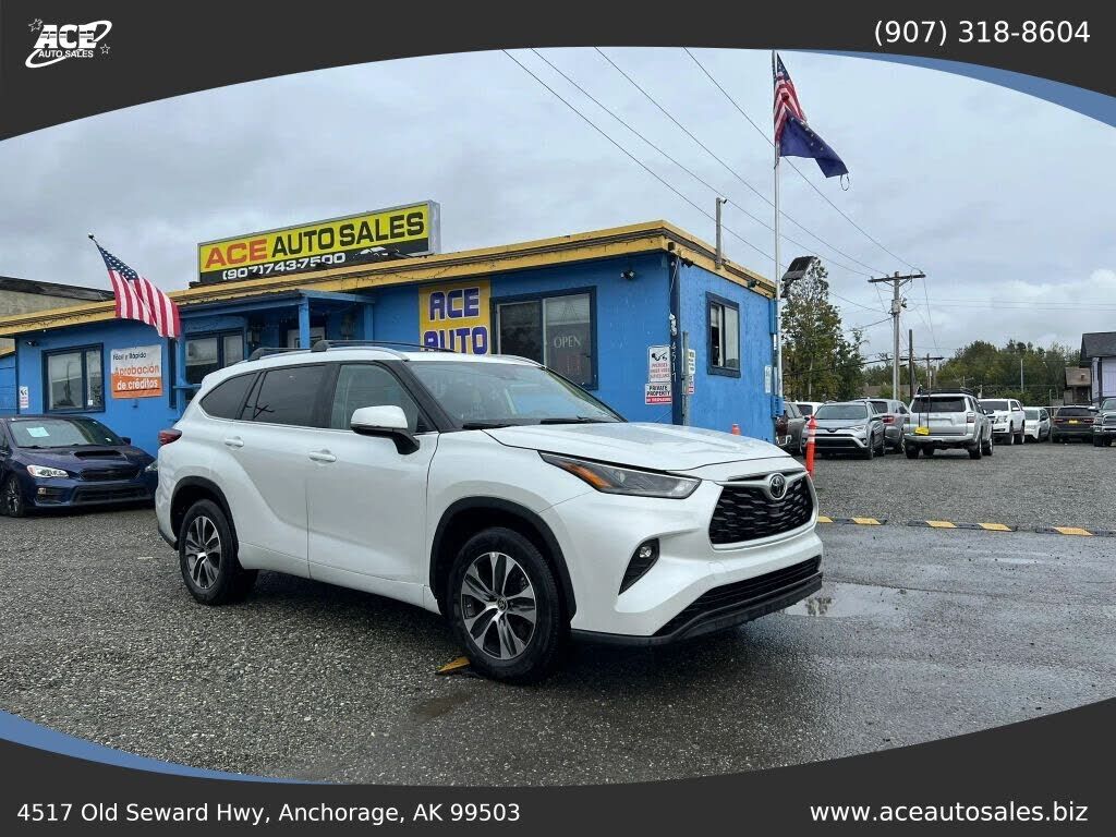 2023 TOYOTA Highlander