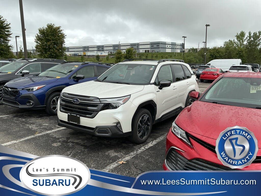 2025 SUBARU Forester