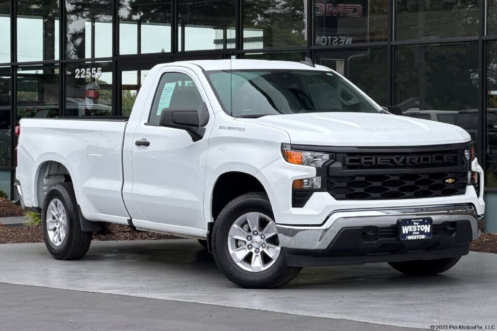 2025 CHEVROLET Silverado