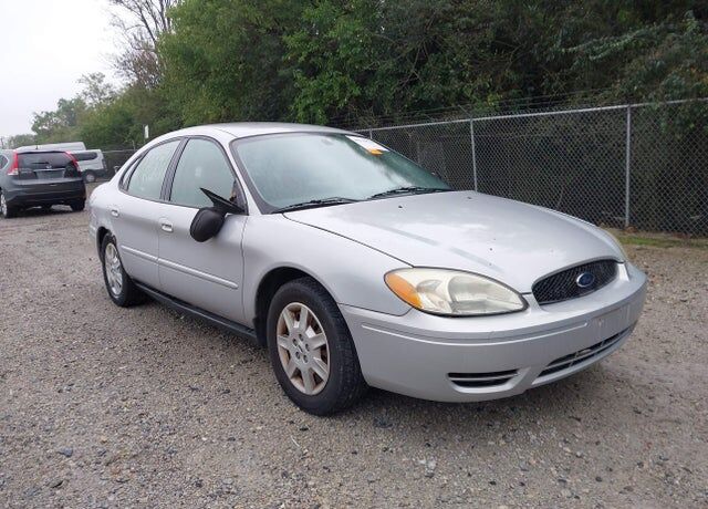 2007 FORD Taurus