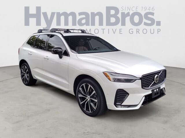 2023 VOLVO XC60
