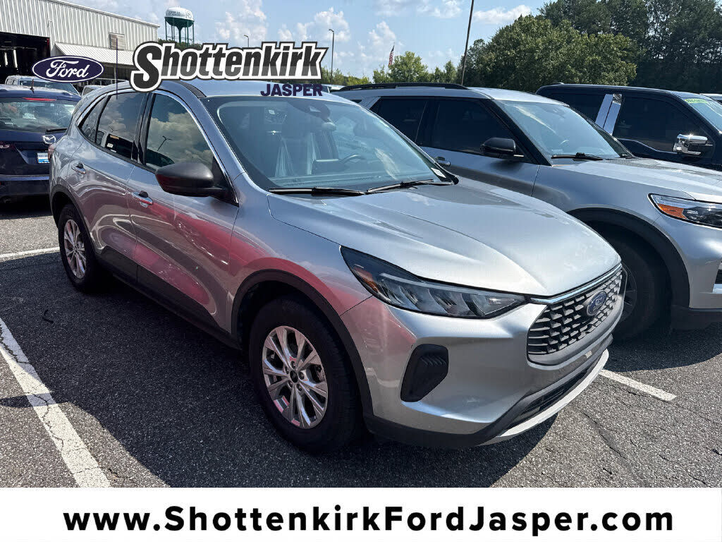 2024 FORD Escape
