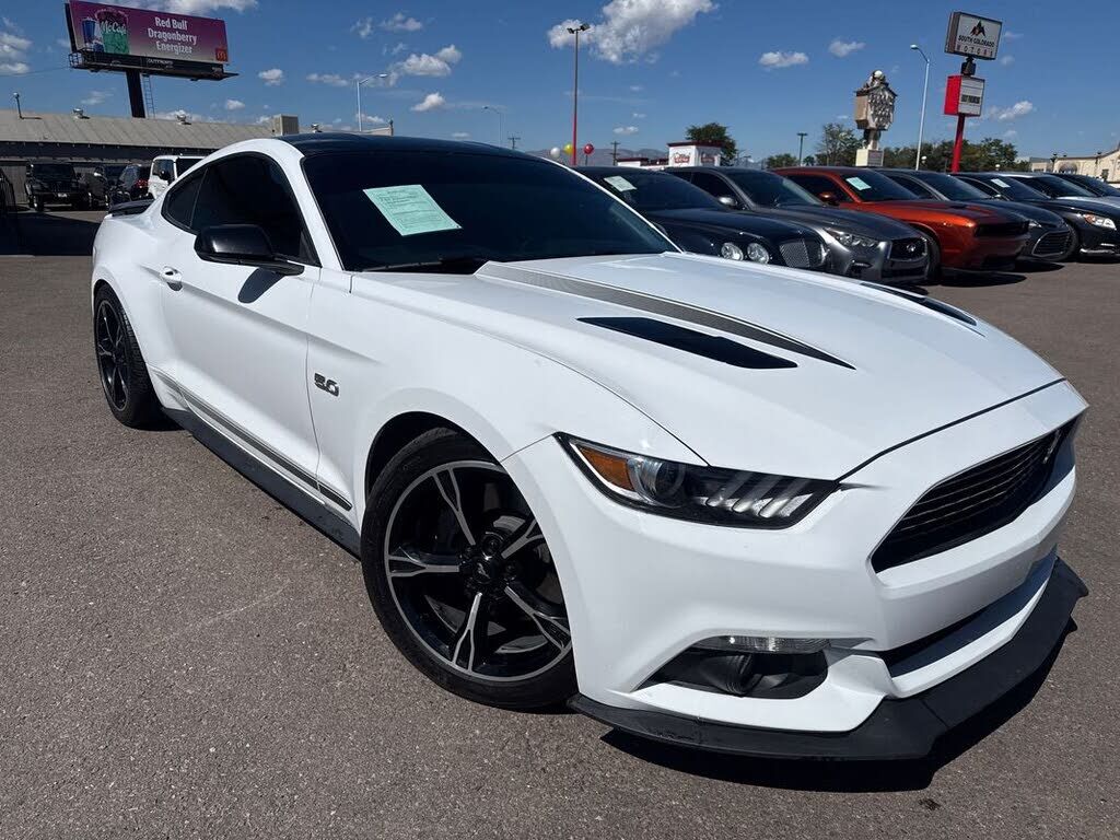 2016 FORD Mustang