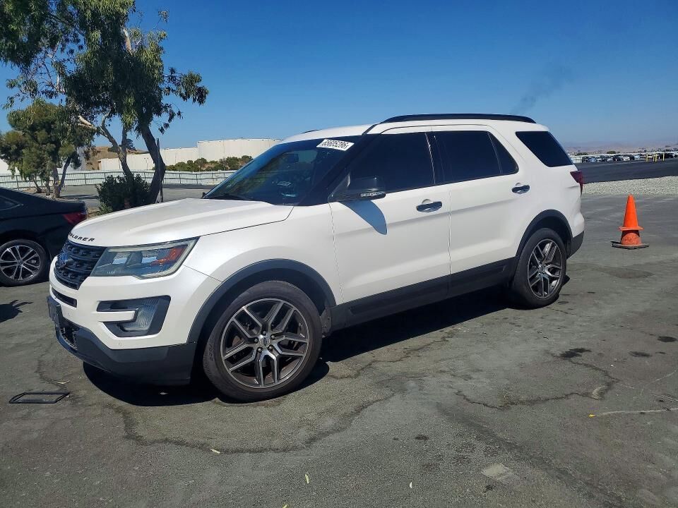 2017 FORD Explorer