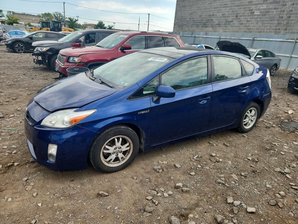 2011 TOYOTA PRIUS