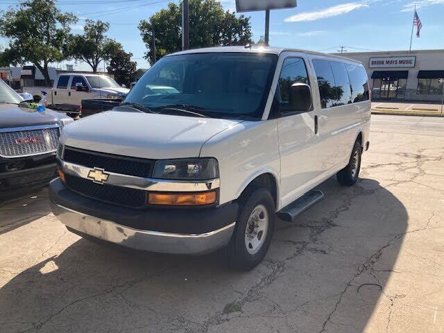 2015 CHEVROLET Express