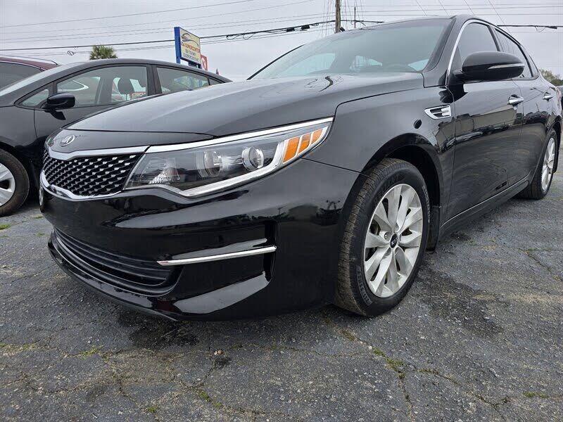 2018 KIA Optima