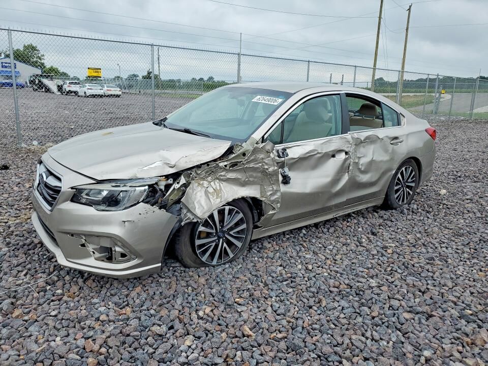 2019 SUBARU Legacy