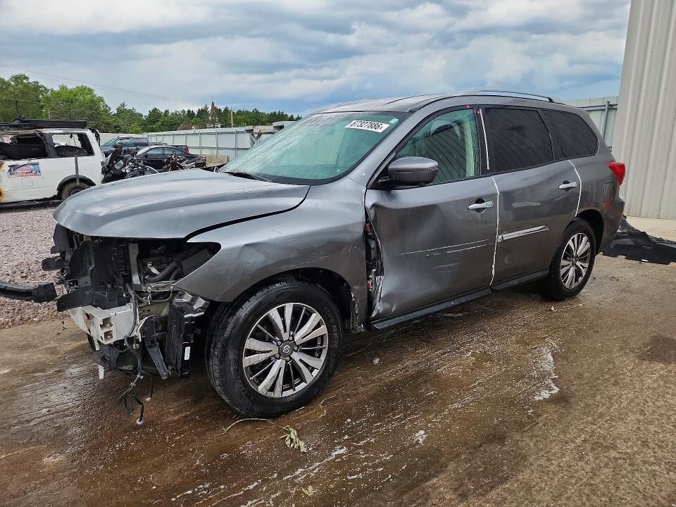 2020 NISSAN Pathfinder
