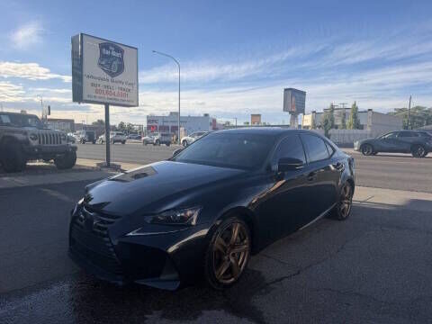 2019 LEXUS IS