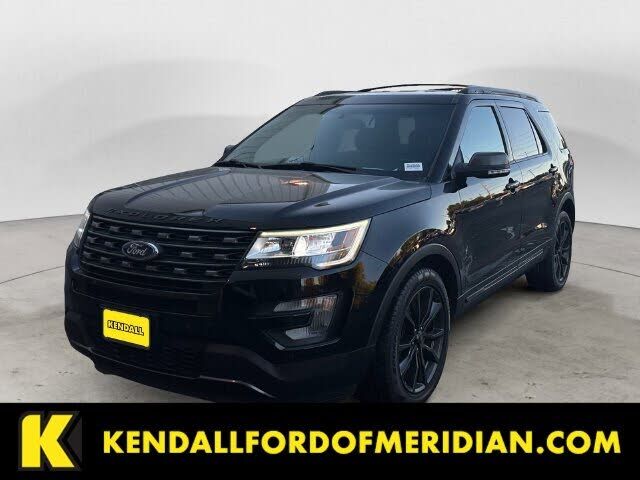 2017 FORD Explorer