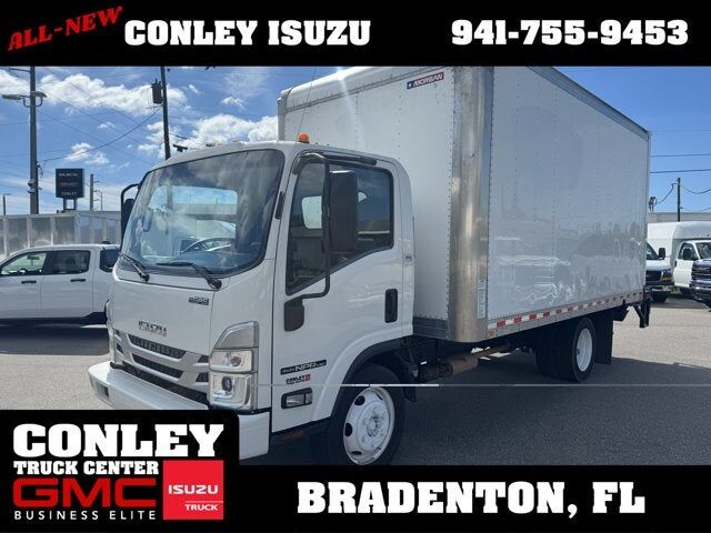 2024 ISUZU NPR-HD