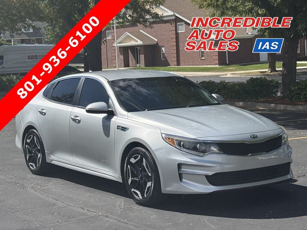 2017 KIA Optima