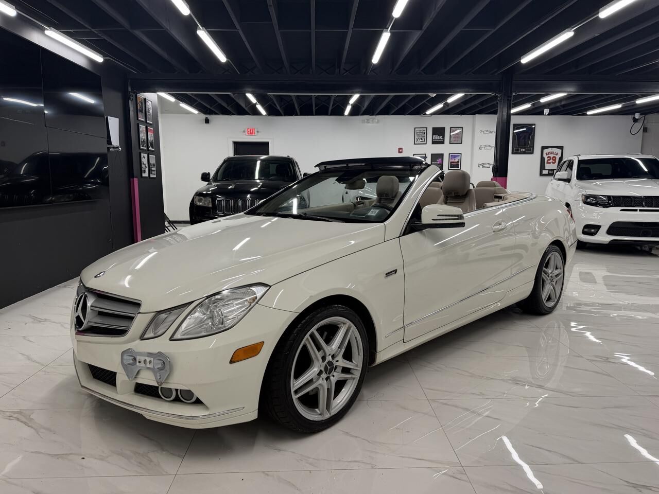 2011 MERCEDES-BENZ E-Class