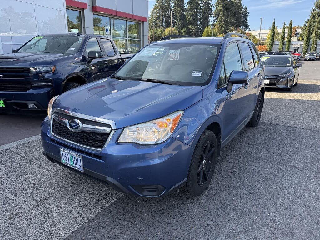 2015 SUBARU Forester