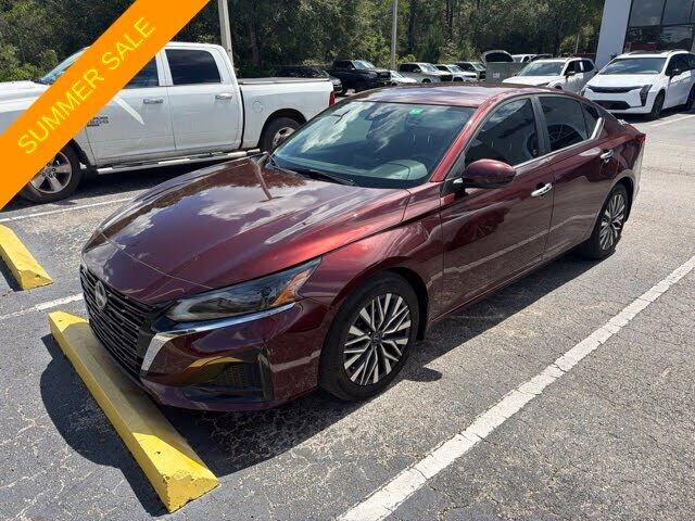 2023 NISSAN Altima