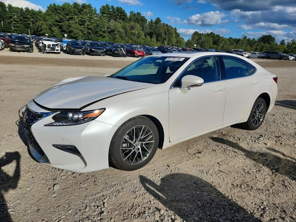 2016 LEXUS ES