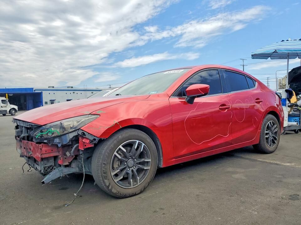 2016 MAZDA Mazda3