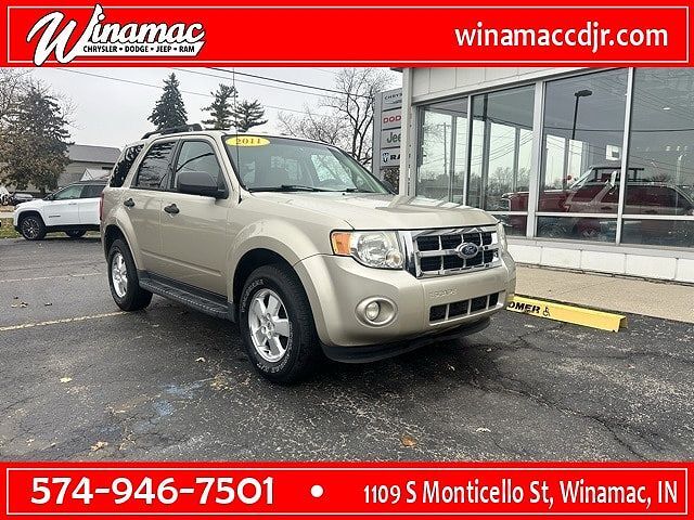 2011 FORD Escape