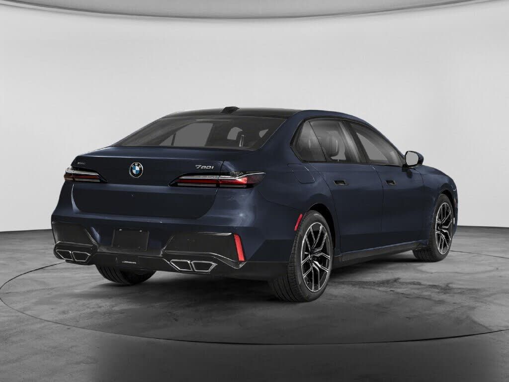 2024 BMW 760i