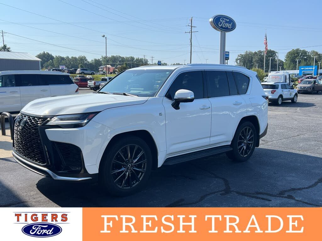 2024 LEXUS LX
