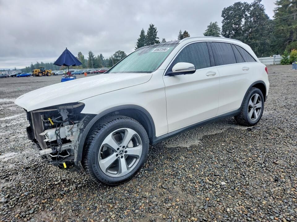 2017 MERCEDES-BENZ GLC-Class