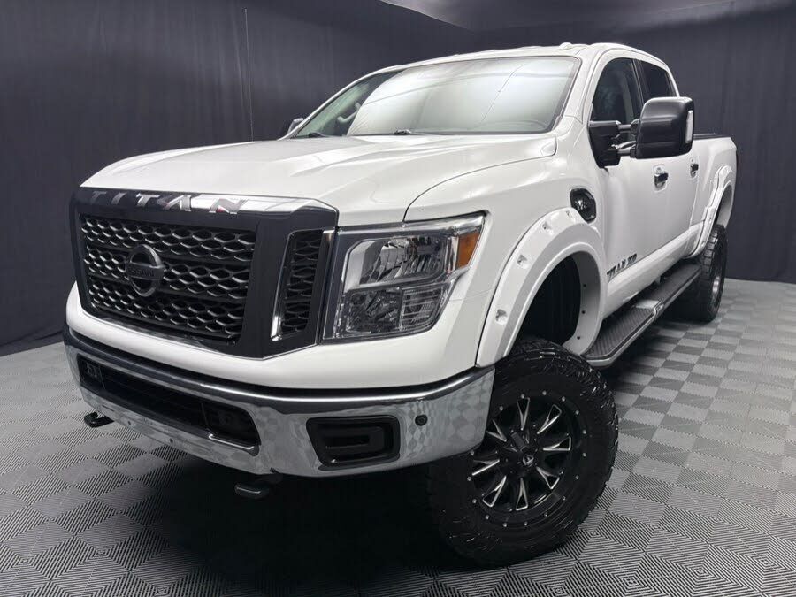 2018 NISSAN Titan