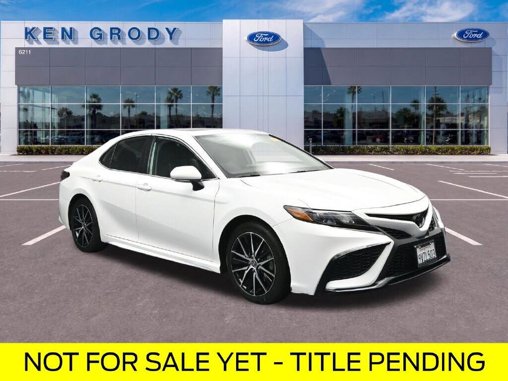 2023 TOYOTA Camry