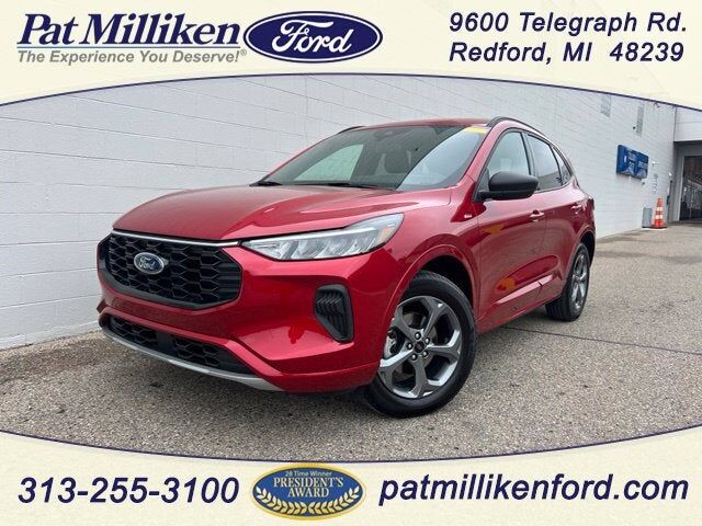 2024 FORD Escape