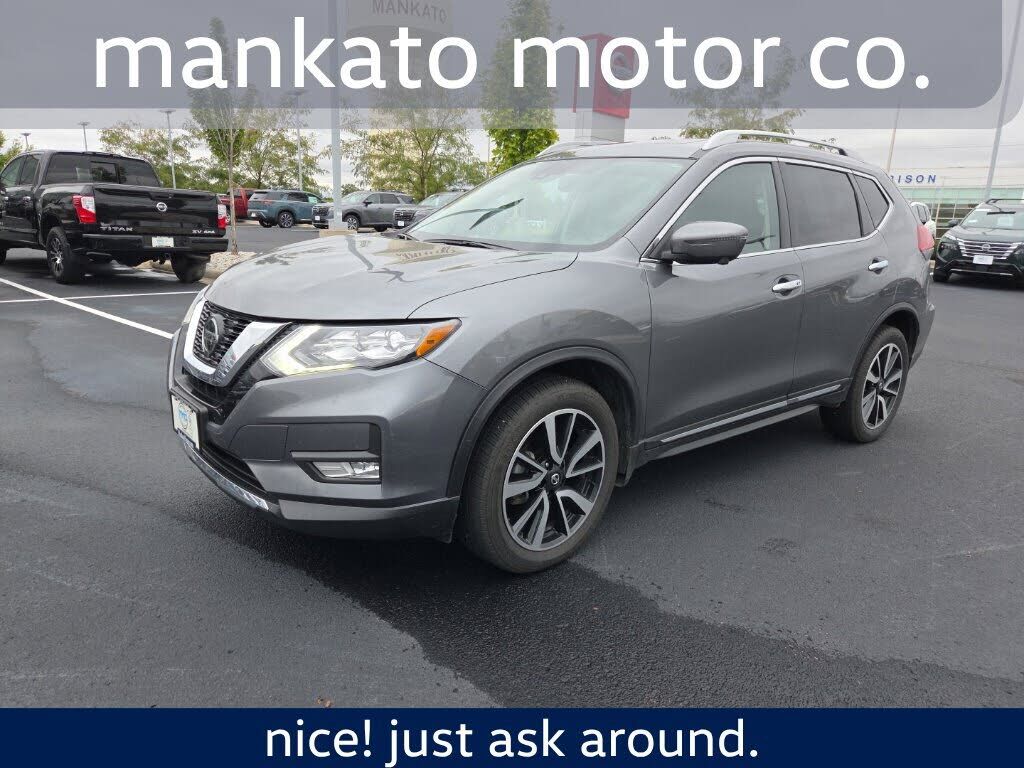 2020 NISSAN Rogue