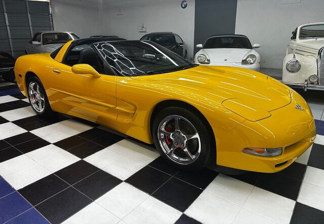 2003 CHEVROLET Corvette