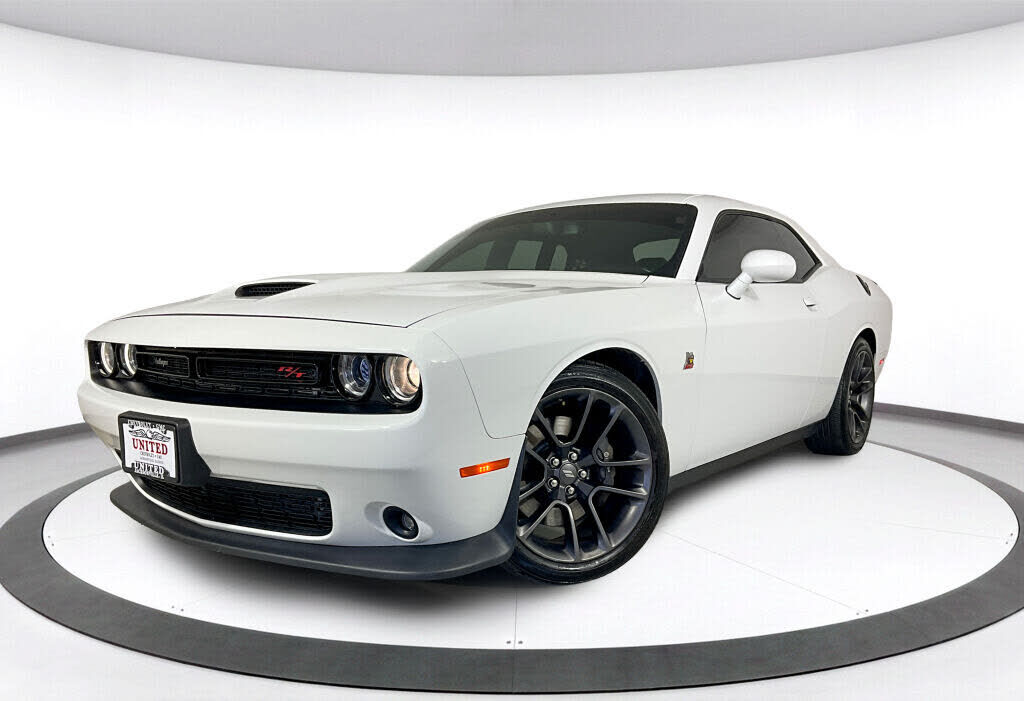 2021 DODGE Challenger