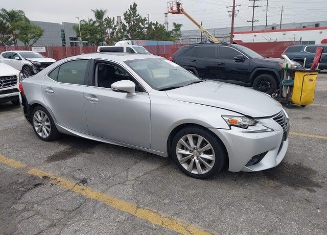 2015 LEXUS IS