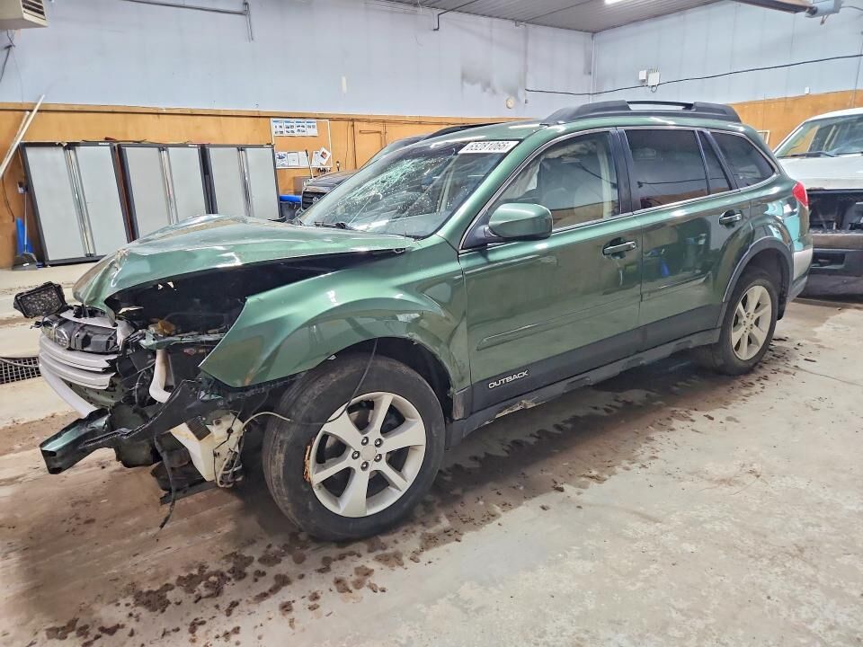 2014 SUBARU Outback