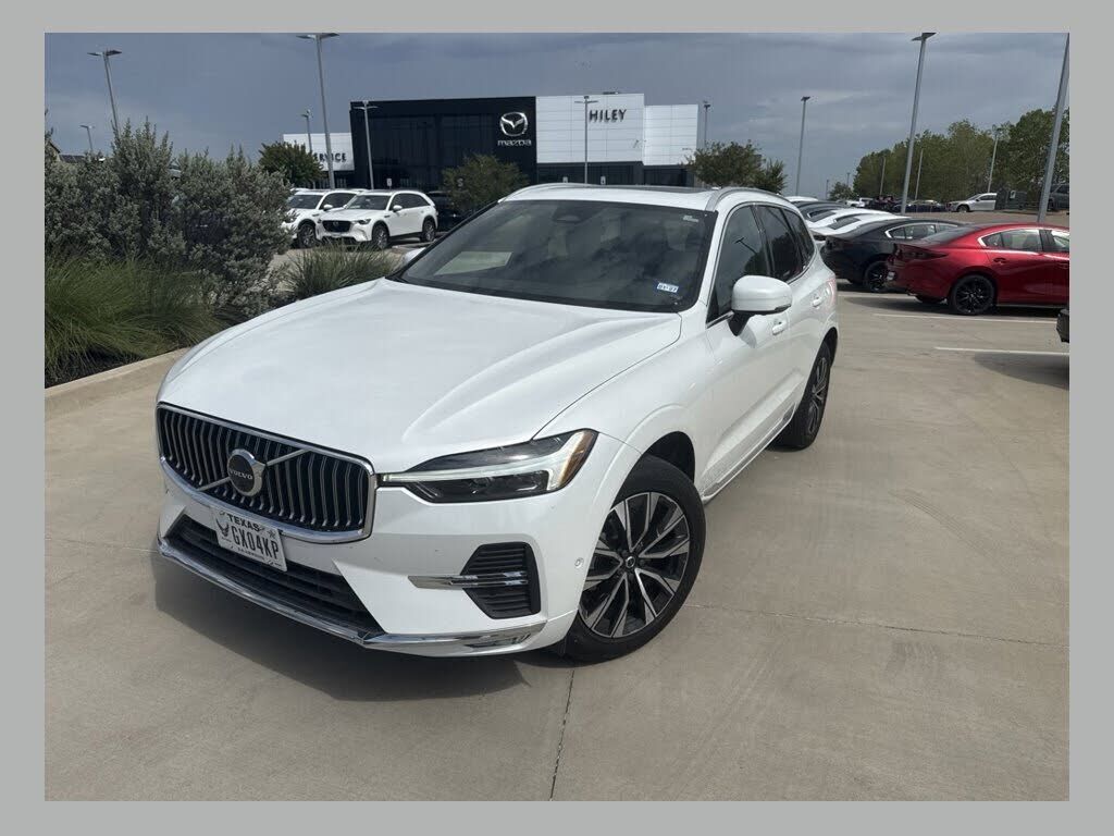 2023 VOLVO XC60