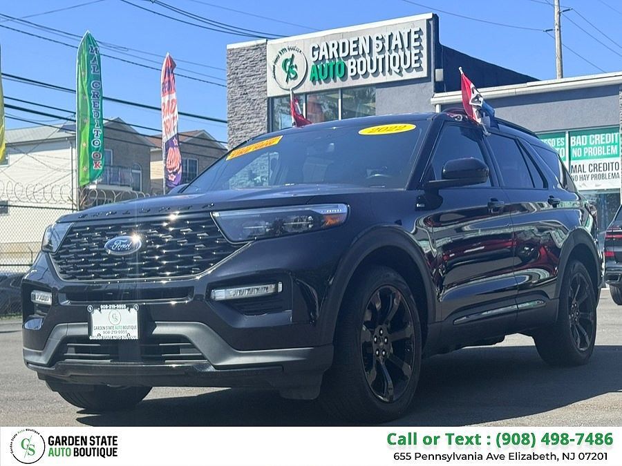 2022 FORD Explorer