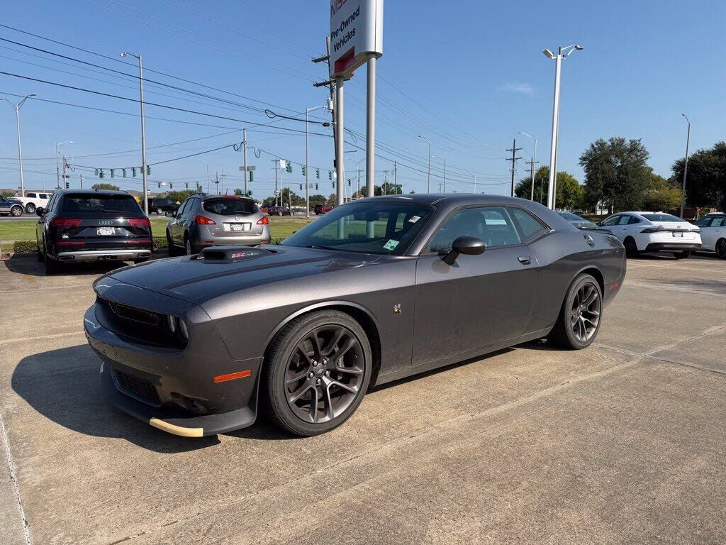 2023 DODGE Challenger